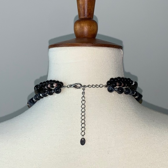 Three Tier Chunky Beaded Necklace Black/Silver - Picture 5 of 9